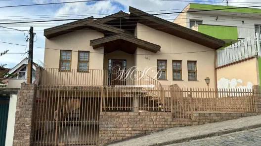 Casa com 3 Quartos à venda, 210m² no Centro, Jacareí