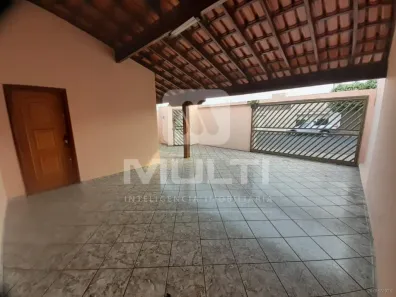 Casa com 3 Quartos à venda, 159m² no Jardim Patrícia, Uberlândia