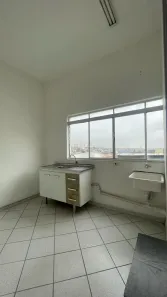 Kitnet com 2 Quartos para alugar, 45m² no Vila Luzita, Santo André