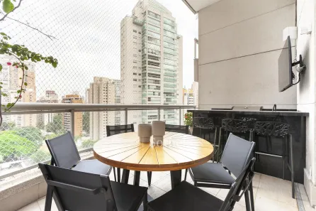 Apartamento com 2 Quartos à venda, 151m² no Vila Nova Conceição, São Paulo