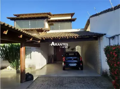 Sobrado com 3 Quartos à venda, 420m² no Vigilato Pereira, Uberlândia