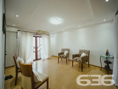 Casa com 4 Quartos à venda, 210m² no Fátima, Joinville