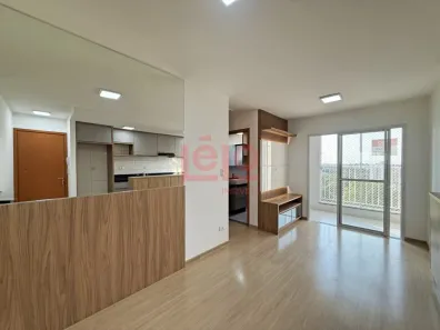 Apartamento com 2 Quartos para alugar, 53m² no Zona 07, Maringá