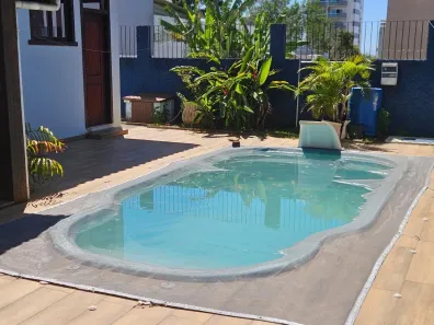 Casa com 6 Quartos à venda, 300m² no Riviera Fluminense, Macaé