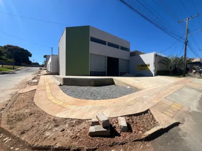 Galpão/Depósito/Armazém para alugar, 123m² no Vila Galvão, Senador Canedo