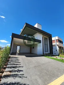 Sobrado com 4 Quartos à venda, 207m² no Jardins Parma, Senador Canedo