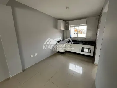 Sobrado com 2 Quartos para alugar, 70m² no São Sebastião, Palhoça