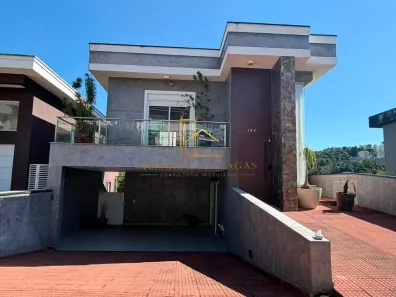 Casa de Condomínio com 3 Quartos à venda, 276m² no Suru, Santana de Parnaíba