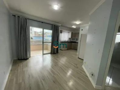 Apartamento com 2 Quartos para alugar, 62m² no Santa Maria, Chapecó