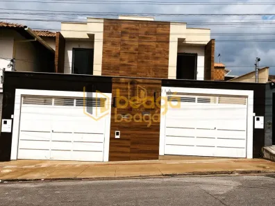 Casa com 3 Quartos à venda, 104m² no Sapucaia II, Contagem