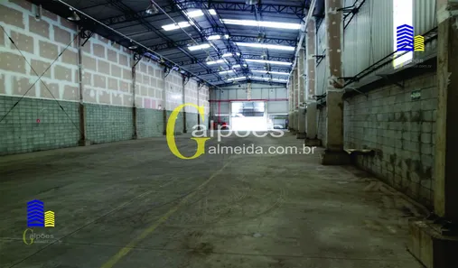 Galpão/Depósito/Armazém para alugar, 876m² no Vila Menck, Osasco