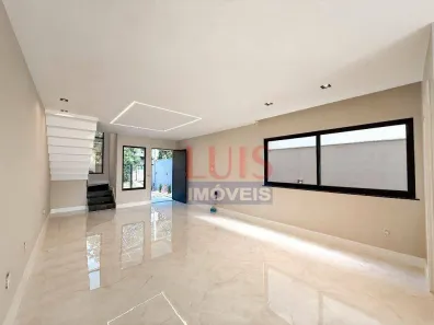 Casa de Condomínio com 3 Quartos à venda, 143m² no Badu, Niterói