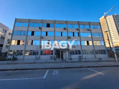 Apartamento com 1 Quarto para alugar, 40m² no Kobrasol, São José