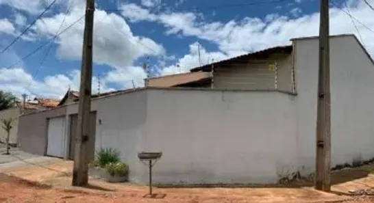 Casa com 2 Quartos à venda, 250m² no Centro, Inhumas