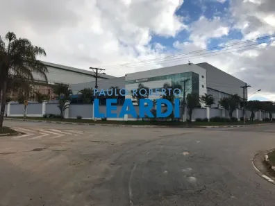 Galpão/Depósito/Armazém para alugar, 5000m² no Cidade Aracilia, Guarulhos