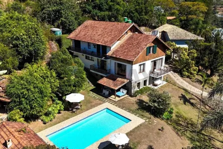 Casa com 6 Quartos à venda, 384m² no Itaipava, Petrópolis