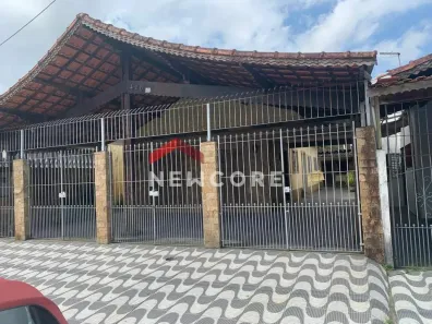 Casa com 3 Quartos à venda, 132m² no Maracanã, Praia Grande