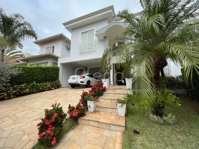 Casa de Condomínio com 3 Quartos à venda, 240m² no Parque Rural Fazenda Santa Cândida, Campinas