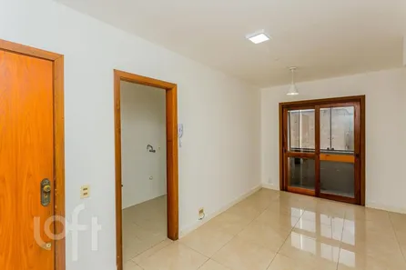 Apartamento com 2 Quartos à venda, 58m² no Menino Deus, Porto Alegre