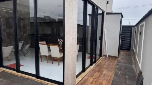 Casa com 4 Quartos à venda, 274m² no Parqville Quaresmeira, Trindade
