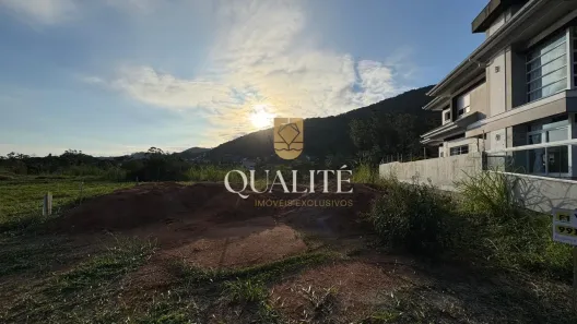 Lote/Terreno à venda, 450m² no Monte Verde, Florianópolis