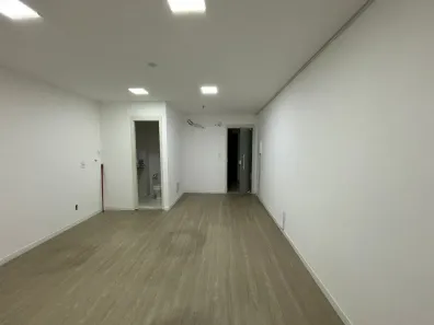 Sala Comercial para alugar, 34m² no Cohama, São Luís