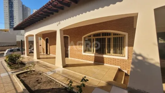 Casa com 3 Quartos à venda, 355m² no Jardim Amália, Bauru