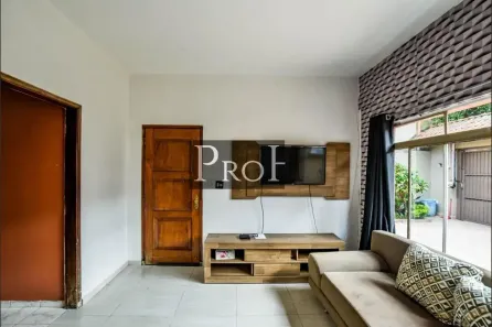 Casa com 5 Quartos à venda, 247m² no Parque Jaçatuba, Santo André