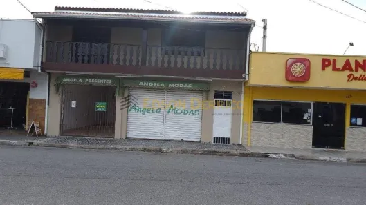 Sobrado com 4 Quartos à venda, 193m² no Conjunto Habitacional Terra dos Ipês I (Norte), Pindamonhangaba