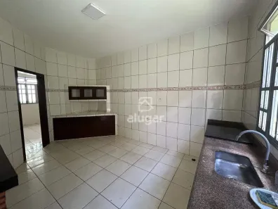 Casa com 3 Quartos para alugar, 100m² no Jardim Palmeiras, Montes Claros