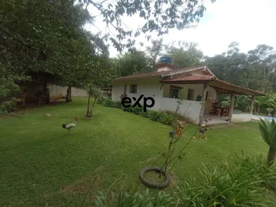 Fazenda/Sítio com 3 Quartos à venda, 3000m² no Laranjeiras de Caldas, Caldas