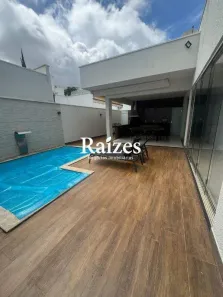 Casa de Condomínio com 3 Quartos para alugar, 221m² no Gávea, Uberlândia