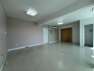 Sala Comercial para venda ou aluguel, 58m² no Centro, Balneário Camboriú