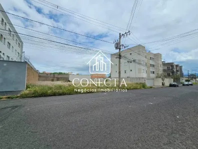 Lote/Terreno à venda, 720m² no Santa Mônica, Uberlândia