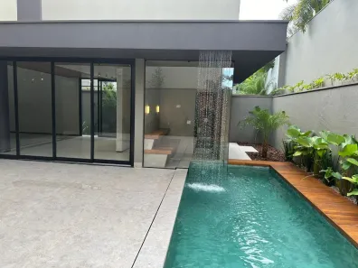 Casa de Condomínio com 5 Quartos à venda, 368m² no Jardim Sul, Uberlândia