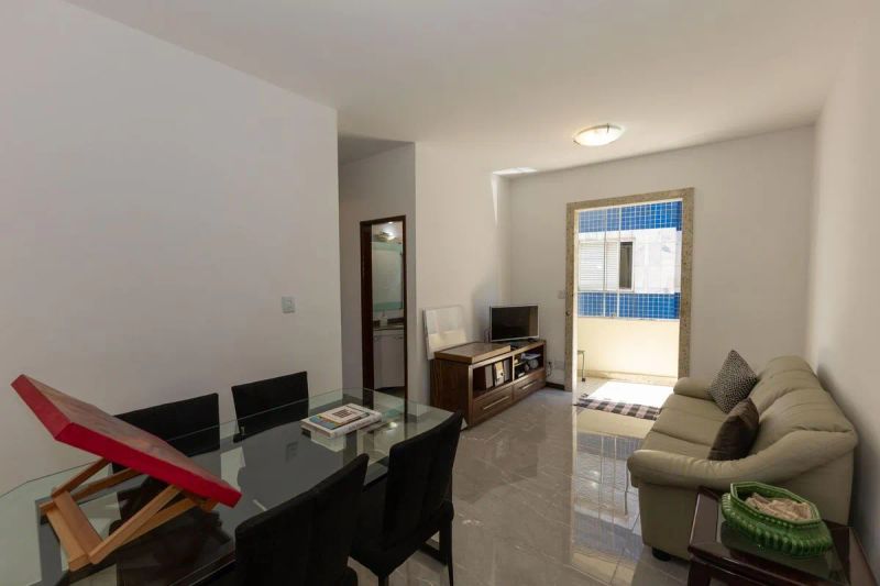 Apartamento com 3 quartos — Estoril, Belo Horizonte