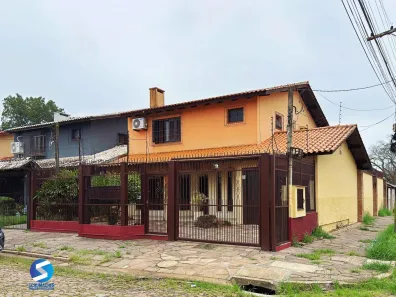 Casa com 3 Quartos à venda, 210m² no Guarujá, Porto Alegre