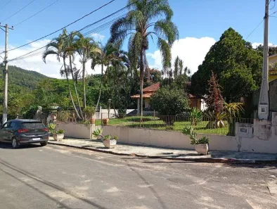 Casa com 3 Quartos à venda, 150m² no Vila Dirce, Serra Negra