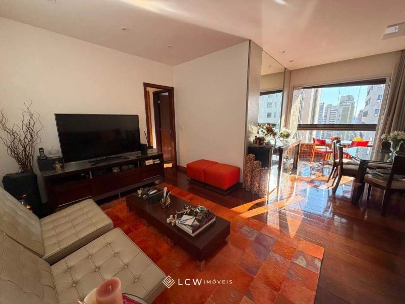 Apartamento com 3 quartos — Savassi, Belo Horizonte