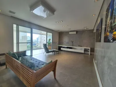 Apartamento com 3 Quartos para alugar, 180m² no Vila Romana, São Paulo