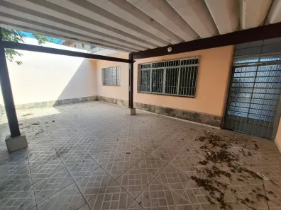 Casa com 3 Quartos para alugar, 150m² no Jardim Ester Yolanda, São Paulo