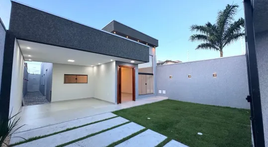 Casa com 3 Quartos à venda, 200m² no Centro, Eunápolis