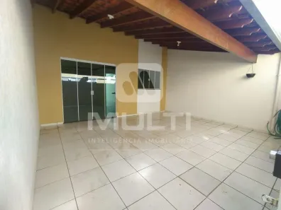 Casa com 2 Quartos à venda, 115m² no Taiaman, Uberlândia