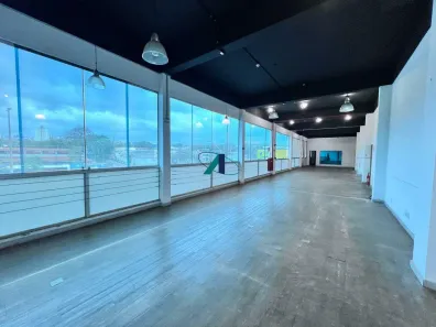 para alugar, 320m² no Coração Eucarístico, Belo Horizonte