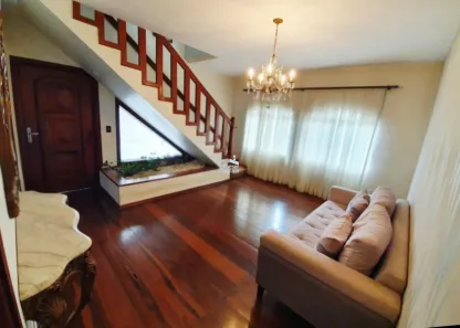 Sobrado com 3 Quartos para venda ou aluguel, 164m² no Vila Bourbon (Sousas), Campinas