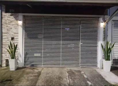 Casa de Condomínio com 2 Quartos para alugar, 77m² no Residencial Pastoreiro, Cotia