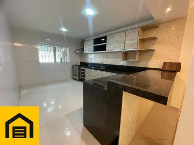 Sobrado com 3 Quartos para alugar, 170m² no Vila Guiomar, Santo André