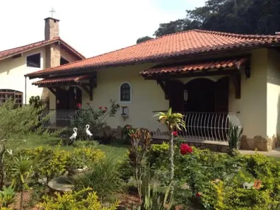 Casa com 4 Quartos à venda, 400m² no Itaipava, Petrópolis