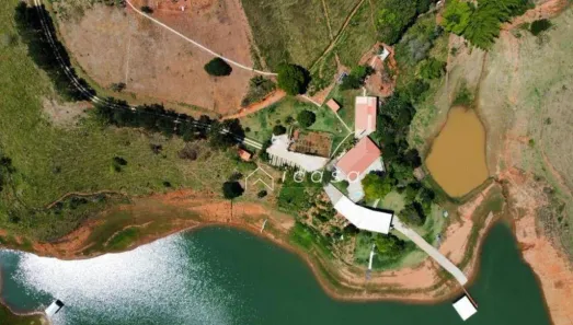 Fazenda/Sítio com 3 Quartos à venda, 1500m² no Freitas, São José dos Campos