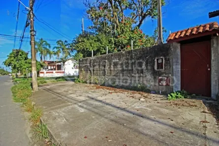 Lote/Terreno à venda, 273m² no Balneario Arpoador, Peruíbe